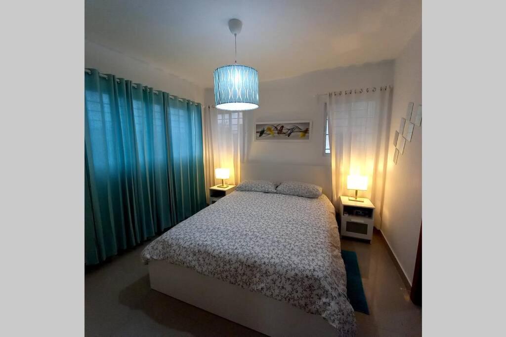 Confortable Apartamento De 3 Tres Habitaciones, Con Hermosa Vista De Area Verde, Ademas De Piscinas Y Juegos Infantiles En Area Recreativa 산티아고 데 로스 카바예로스 외부 사진